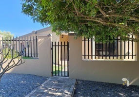 Darling, Malmesbury, House, For Sale, Large, 3 Bedroom, R3,500,000, Entertainer, Pool
