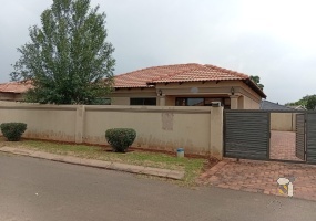 Dawn Park, Boksburg, 3 Bedroom, Secure Area, Boomed Area, Family Home, For Sale.