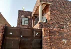 Tembisa, Winnie Mandela, Zone 7, 10 Bedroom, Commercial Potential, Investment Property, Double Storey.