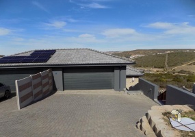 Seemeeu Park, Mossel Bay, For Sale, 3 Bedroom Duet, Modern, Family Home, Indoor Braai
