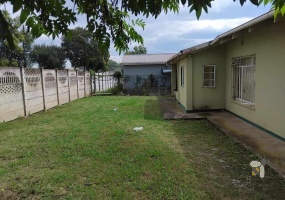 Mthatha, house for sale, 4 bedroom, investment property, development potential, large land, secure property, R 1 795 000, for sale.