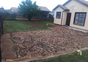 Dawn Park Ext property, house for sale Boksburg, two bedroom home Dawn Park, investment property Boksburg, secure house Dawn Park