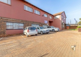 Dawn Park Ext commercial property, Boksburg investment, large property for sale, school building Boksburg, residential conversion Dawn Park Ext