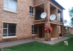 Dawn Park Ext property, Boksburg apartment, two bedroom for sale, Lemonwood Estate, Boksburg real estate, investment property