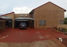 Pretoria West student rooms, affordable student accommodation, Pretoria West rental, sharing rooms Pretoria, student housing Gauteng.