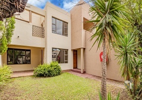 44 Lingerette Avenue Ave, Sunninghill, Gauteng 2191, 2 Bedrooms Bedrooms, ,1 BathroomBathrooms,Apartment,For Sale,Antigo Falls,Lingerette Avenue,10096