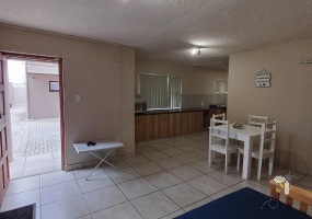 41 Kammassie Street, Western Cape 6520, 1 Bedroom Bedrooms, 0 ,1 BathroomBathrooms,Apartment,For Sale,Mandarin,Kammassie Street,24,10098