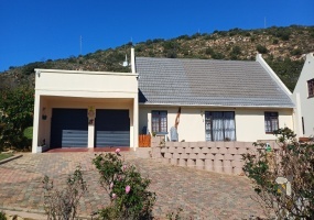 1 Kransvalk, Island View, Western Cape, 3 Bedrooms Bedrooms, ,3 BathroomsBathrooms,House,For Sale,Kransvalk,10101
