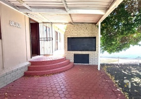 87 Sandrivier, Strydomsoord, Western Cape 6520, 6 Bedrooms Bedrooms, 0 ,4.5 BathroomsBathrooms,House,For Sale,Sandrivier,0,10123