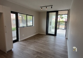 5 Marsh Street, Mossel Bay Central, Western Cape, 2 Bedrooms Bedrooms, 0 ,2 BathroomsBathrooms,Apartment,For Sale,Mussel Cove,Marsh Street,0,10273