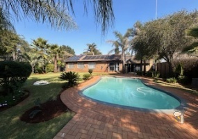 Kenleaf, Gauteng 1540, 5 Bedrooms Bedrooms, 0 ,3 BathroomsBathrooms,House,For Sale,0,10285