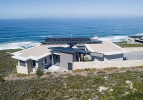 Dana Bay, Western Cape 6500, 3 Bedrooms Bedrooms, 0 ,3 BathroomsBathrooms,House,For Sale,0,10378