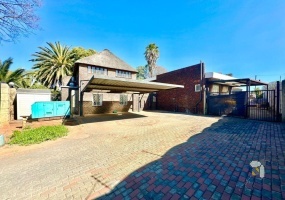 Verwoerdpark property for sale, Alberton family home, 4-bedroom house Verwoerdpark, luxury home Alberton, house with pool Alberton, flatlet property Alberton, family home with office space, property for sale Gauteng, Verwoerdpark Alberton homes, modern family house for sale