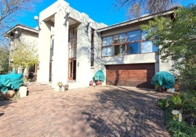 Vaal De Grace Estate property, Potchefstroom houses for sale, 4-bedroom home Potchefstroom, luxury estate living Vaal De Grace, house with Jacuzzi Potchefstroom, estate home for sale North West, Vaal River estate property, family home Potchefstroom, secure estate living South Africa