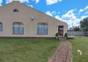 Parys property for sale, 3-bedroom house Parys, affordable homes Free State, family homes in Parys, house with yard Parys, property near schools Parys, Free State real estate