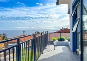 Dana Bay house for sale, 3-bedroom home Mossel Bay, ocean view property, coastal living Dana Bay, modern home Mossel Bay, secure neighborhood Dana Bay, family home Mossel Bay