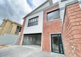 Island View house for sale, 3-bedroom home Mossel Bay, sea views Island View, modern home Mossel Bay, Island View property P119113, R3.85m house, coastal home Island View, built-in braai balcony