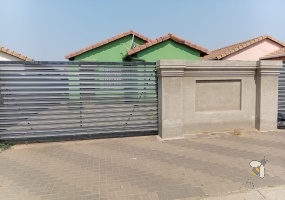 3 bedroom home Windmill Park, houses for sale Windmill Park Estate, secure estate Boksburg, family home Boksburg, property for sale Boksburg