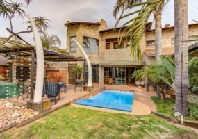 Sonneveld Brakpan, house for sale Sonneveld, solar home Brakpan, eco-friendly property East Rand, security estate Brakpan, home with flatlet, pool and jacuzzi house, JoJo tanks, Sunsynk inverter, solar geysers, low-maintenance face brick, family home Sonneveld