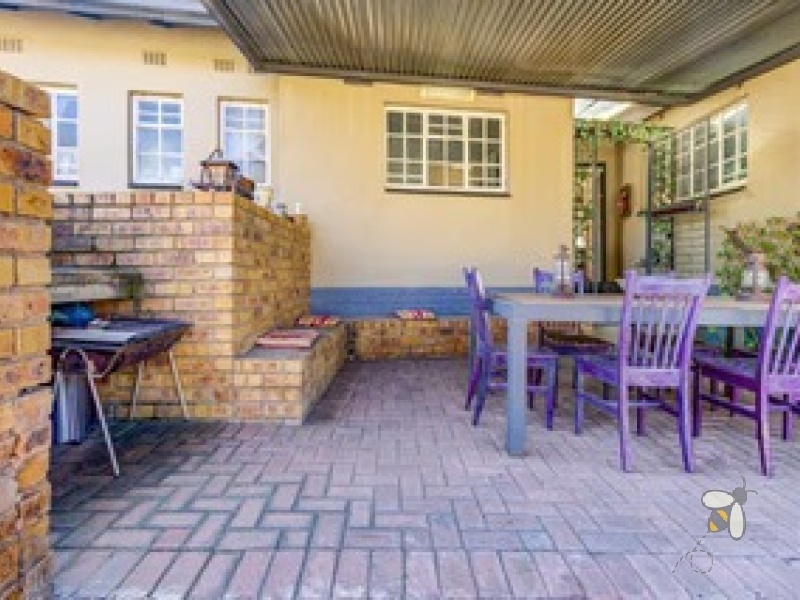 Dalpark property for sale, Dalpark Brakpan houses, 3 bedroom home Dalpark, boomed area Brakpan, home with granny flat Brakpan, secure property Dalpark, Chas Everitt Brakpan