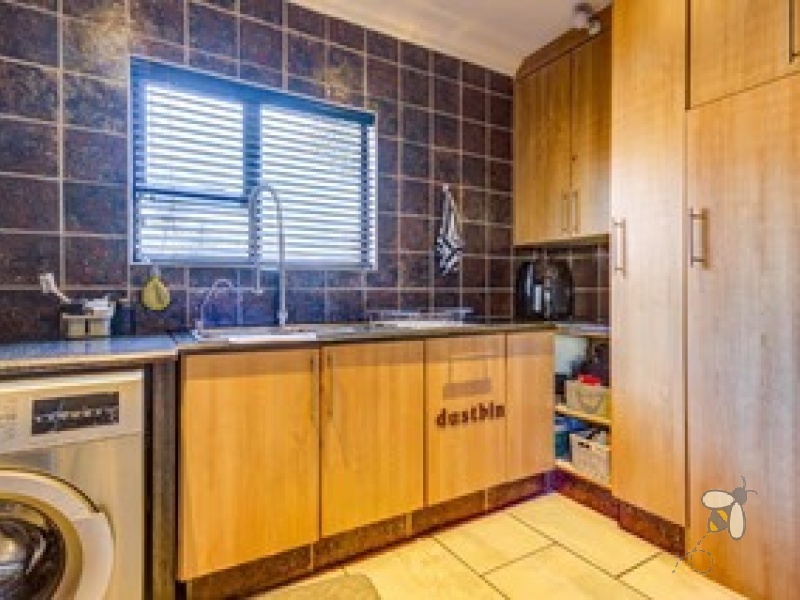 Sonneveld Estate Brakpan property, Sonneveld Brakpan homes for sale, 4 bedroom house Sonneveld, luxury home Brakpan, secure estate property Sonneveld, family home with pool Sonneveld, Chas Everitt Brakpan