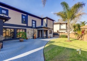 Sonneveld Estate Brakpan property, Sonneveld Brakpan homes for sale, 4 bedroom house Sonneveld, luxury home Brakpan, secure estate property Sonneveld, family home with pool Sonneveld, Chas Everitt Brakpan