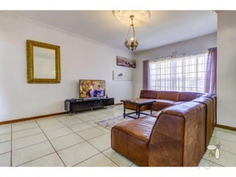 Dalpark Brakpan property, family home Dalpark for sale, house with 6 garages Brakpan, Brakpan real estate, Chas Everitt Brakpan, Dalpark houses