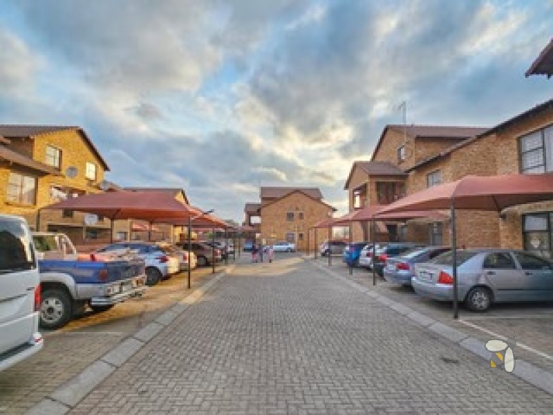 Dalpark property for sale, 2-bedroom home Brakpan, Dalpark Brakpan houses, Chas Everitt Brakpan, Brakpan property listings