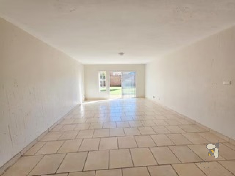 Kenleaf property for sale, 2-bedroom townhouse Brakpan, ground floor townhouse, Chas Everitt Brakpan, Brakpan real estate