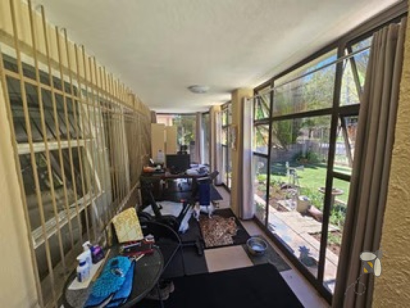 Dalview property for sale, 3-bedroom house Brakpan, family home Dalview, Chas Everitt Brakpan, secure family living