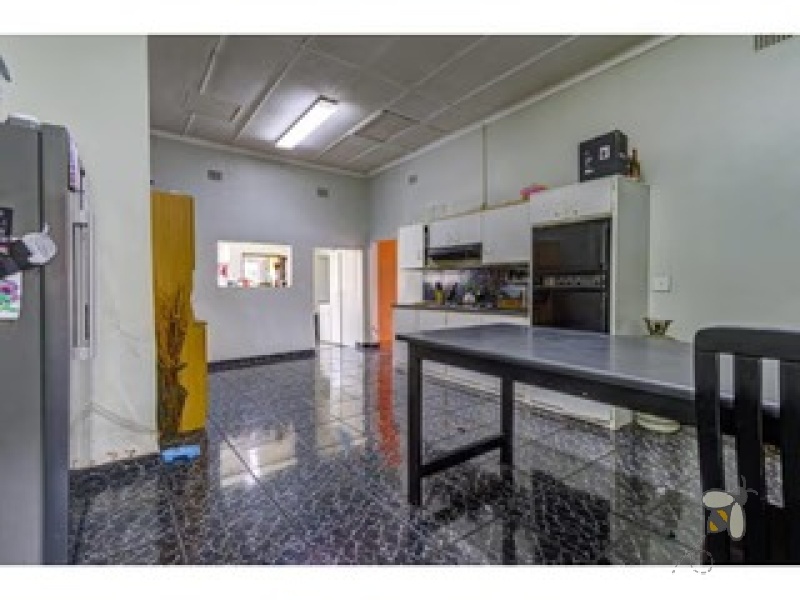 Kenleaf property for sale, 2-bedroom unit Brakpan, ground floor apartment, Chas Everitt Brakpan, secure living Kenleaf